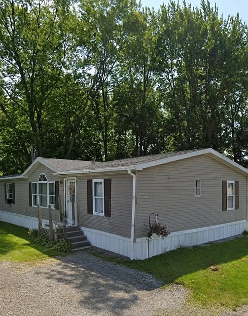 Enjoy Peaceful Country Living on 38 Private Acres