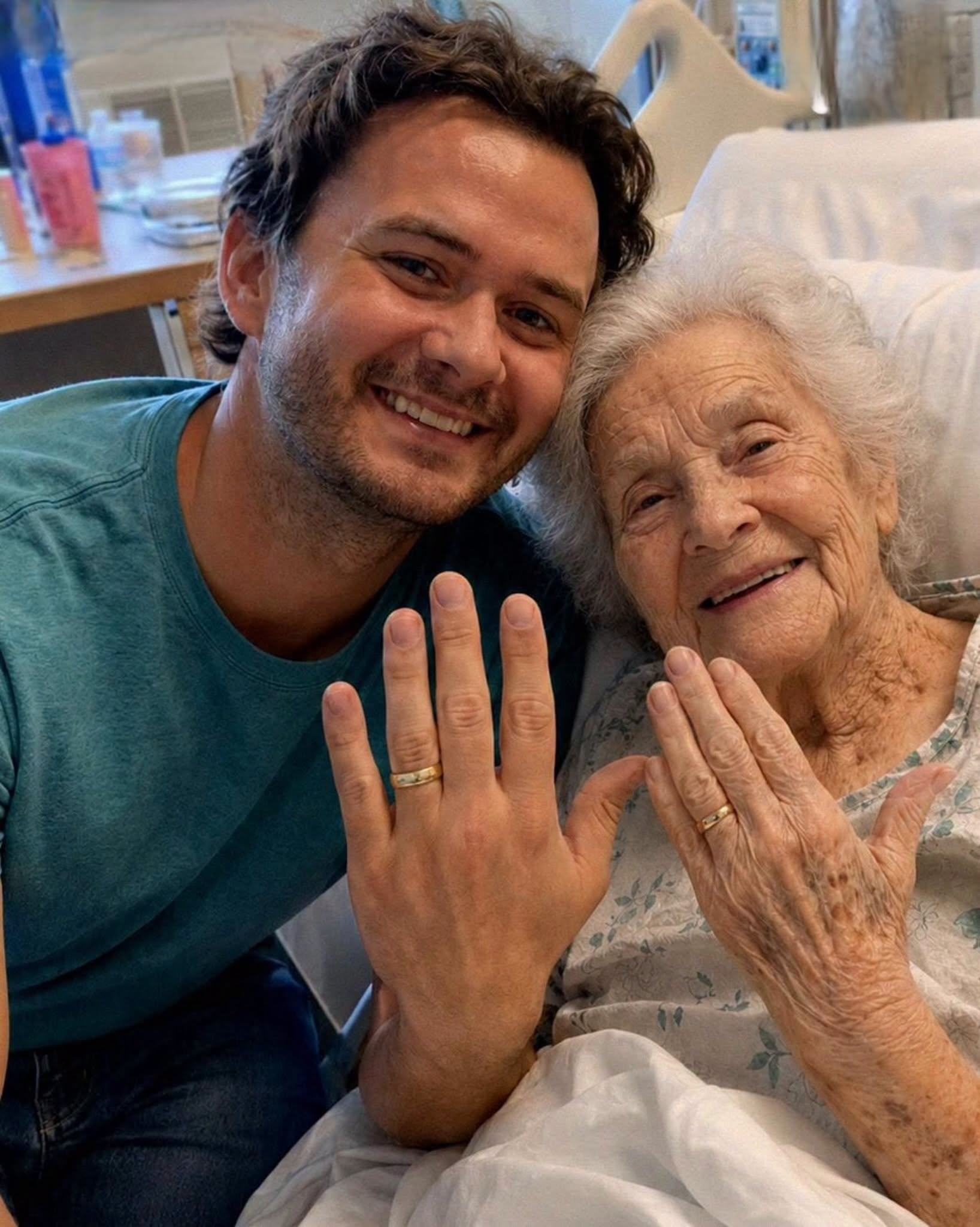 An Elderly Woman Made a Final Request, and Her Last Decision Revealed an Unexpected Story