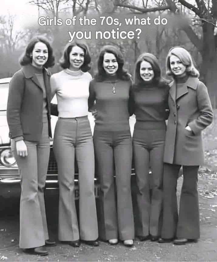 Girls in the 1970s: What Detail Do You Notice First in This Vintage Photo?