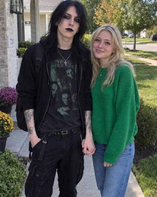 My Daughter’s New Friend Came to Our Home—Then One Look at His Phone Changed the Mood Completely