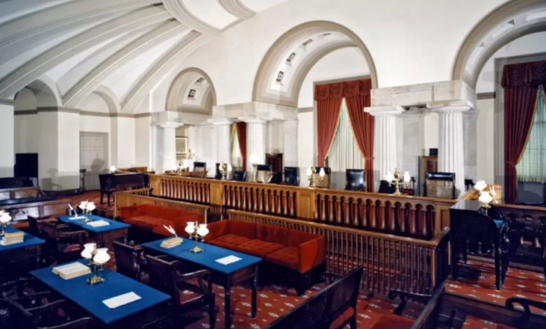 Supreme Court Decision Raises Questions About the Future of Venezuelan Families in the United States