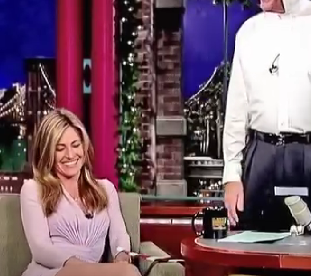 Jennifer Aniston’s Uncomfortable David Letterman Interviews Resurface and Spark Debate